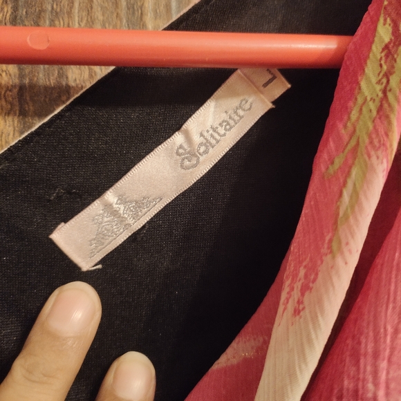 ❌❌ S O L D ❌❌ Solitaire cowl neck floral print sleevless dress for bust 28 to 32 - Picture 4 of 6